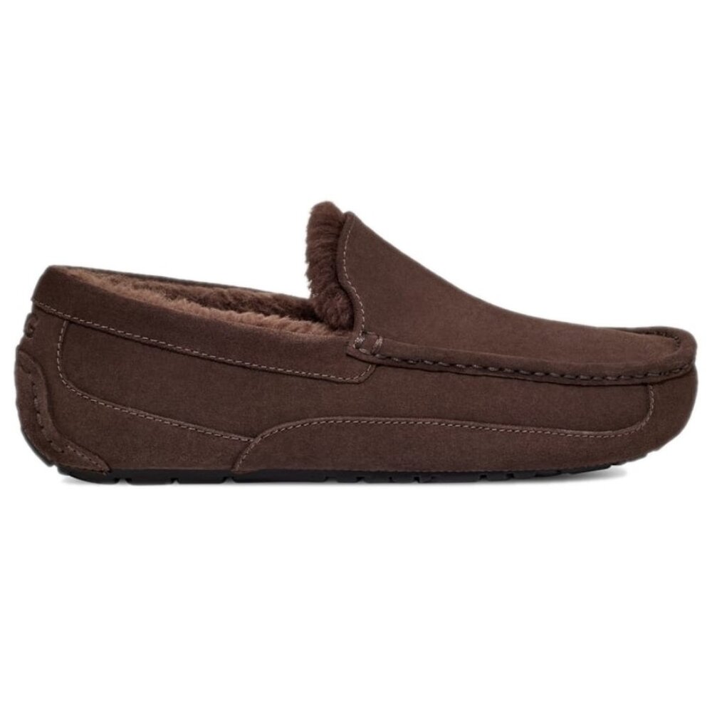 UGG Men's Brown Ascot‎ 3233 Sheepskin Slip-On Casual Moccasins Size 11